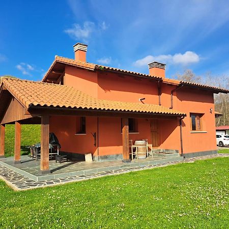 Villa La Casita De Titi Pravia Exterior foto