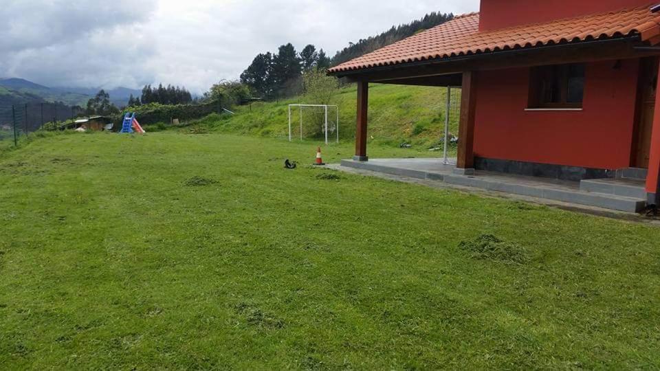 Villa La Casita De Titi Pravia Exterior foto