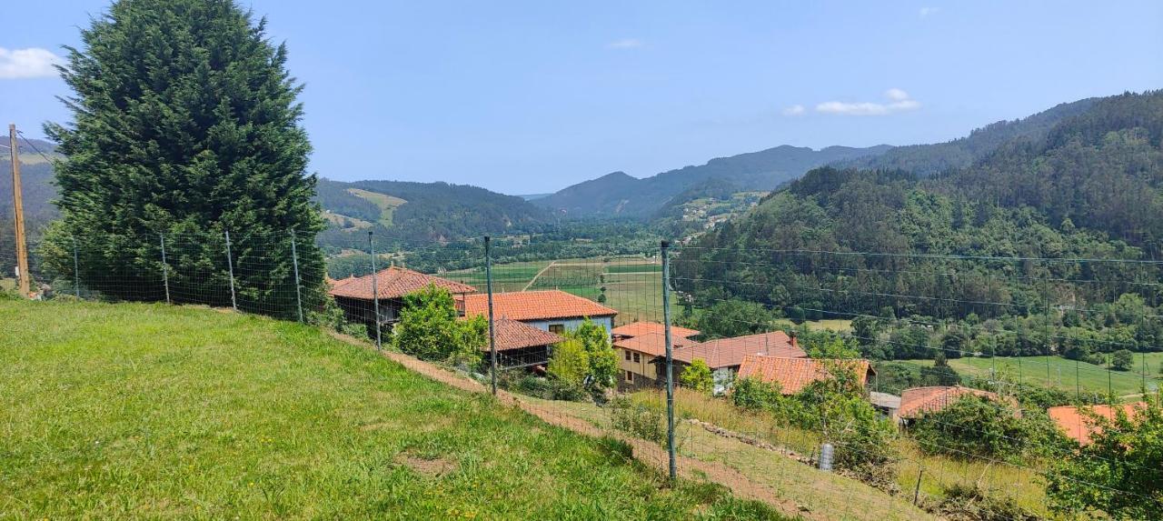 Villa La Casita De Titi Pravia Exterior foto